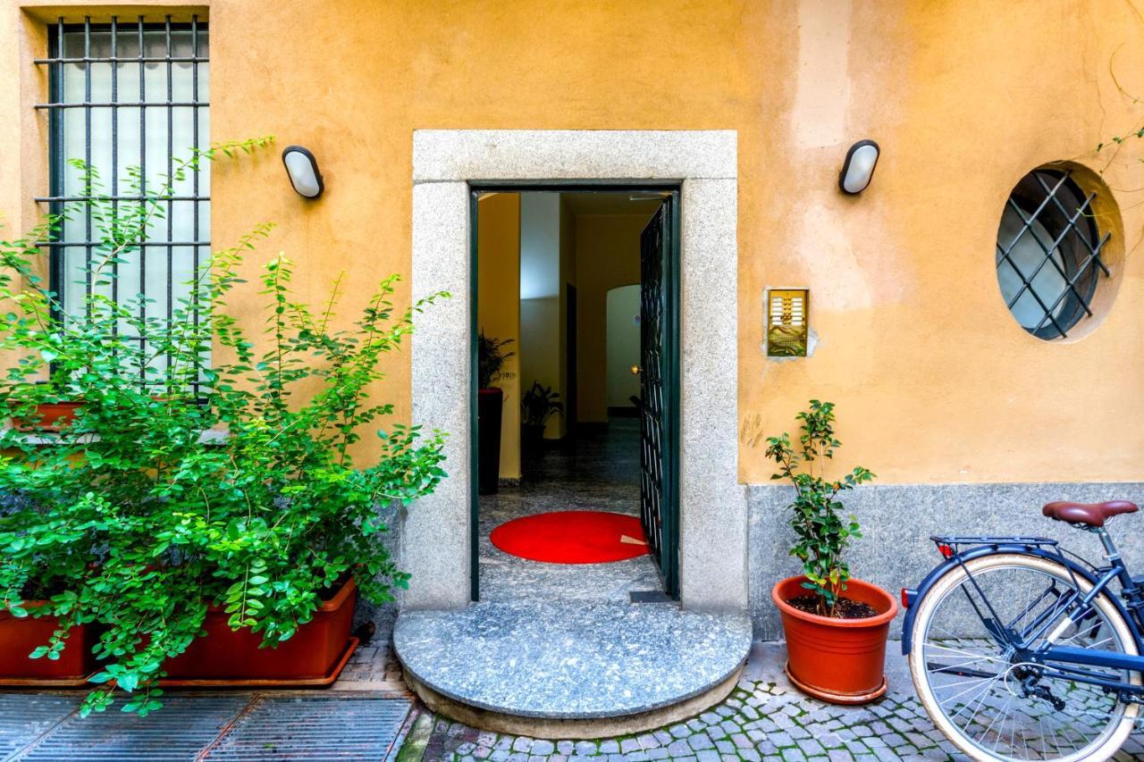 Modern Simplicity In Milan Centre Apartment ภายนอก รูปภาพ