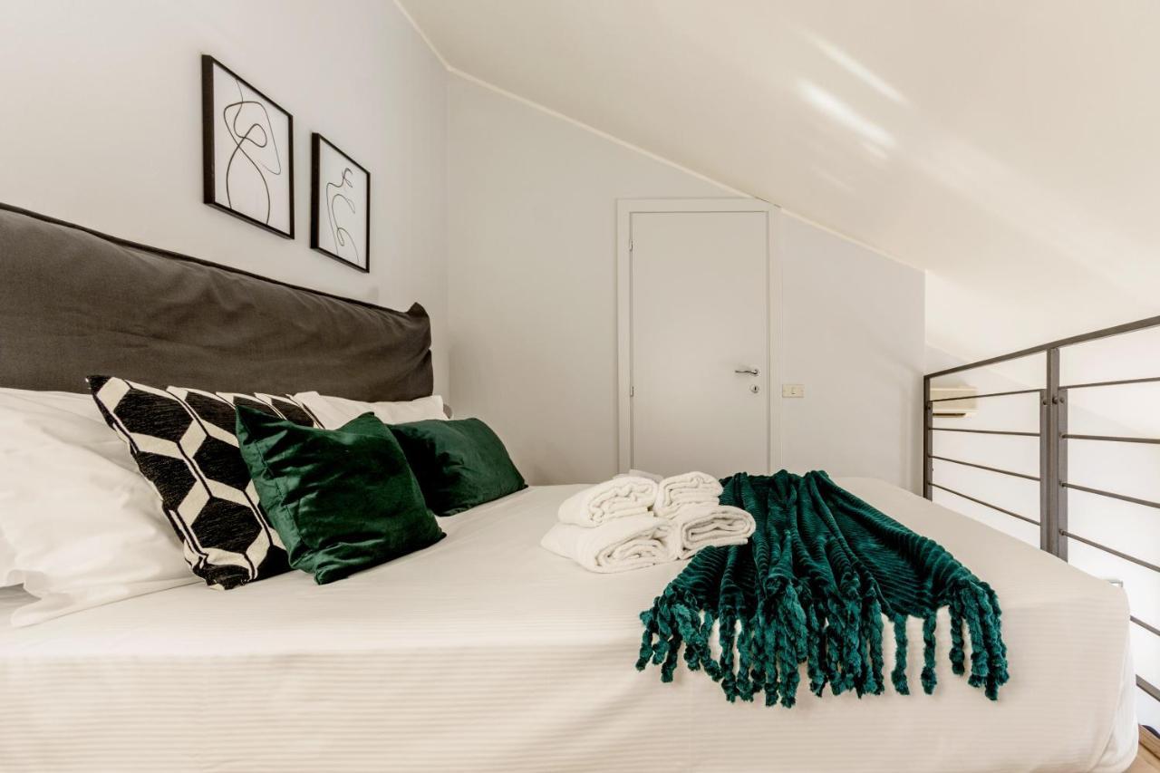 Modern Simplicity In Milan Centre Apartment ภายนอก รูปภาพ